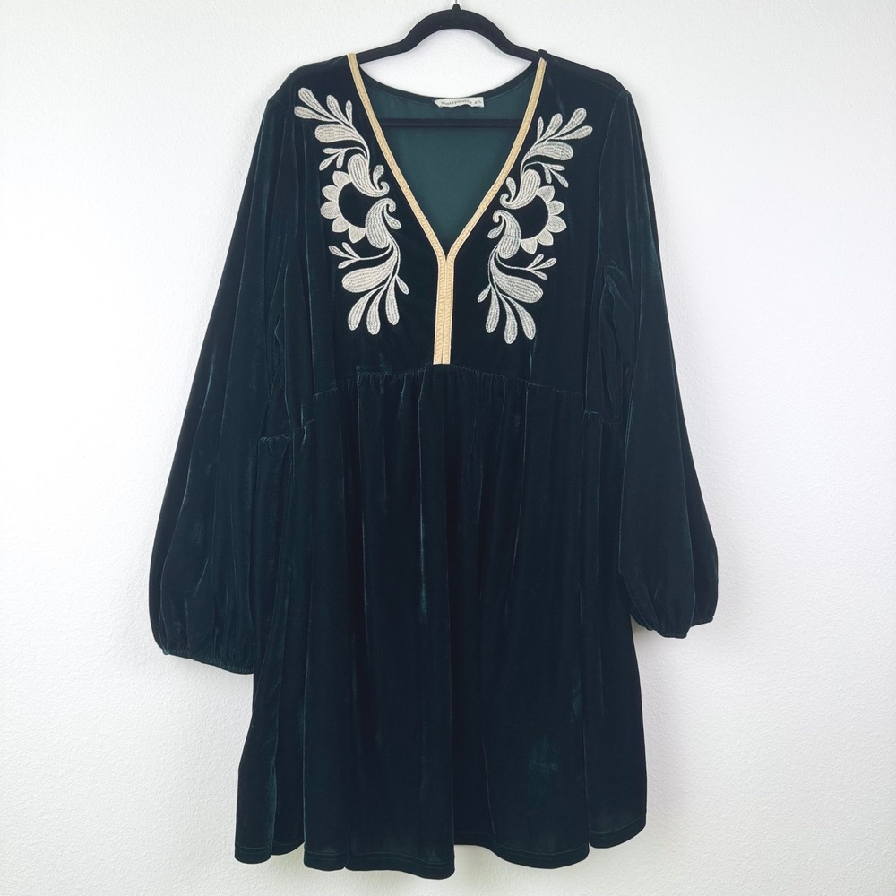 Rusttydustty Velvet Mini Dress Womens 4XL Green‎ Boho Embroidered V-Neck